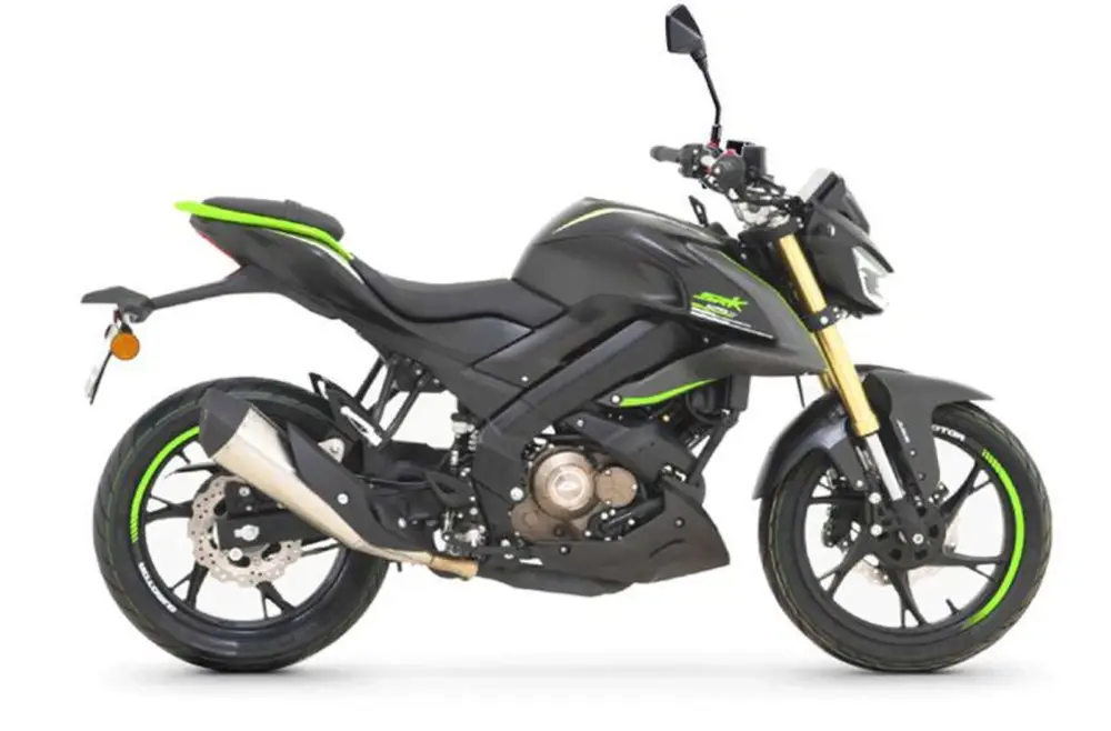 QJMOTOR SRK 125 S tmavě šedá + POUKAZ NA 5.000 KČ Nová Kolekce