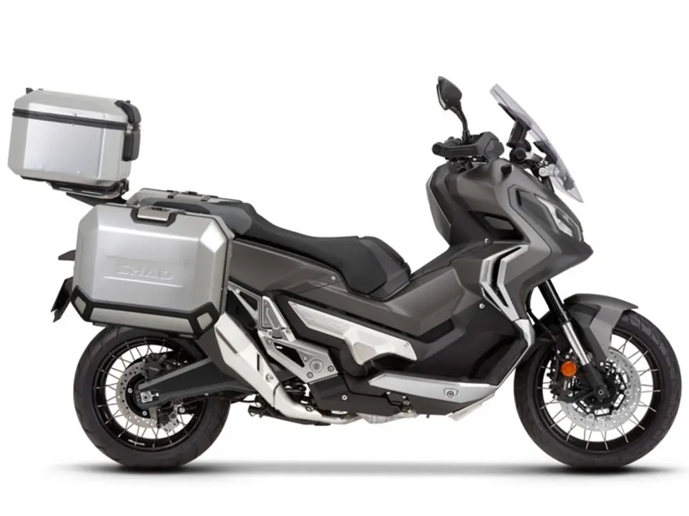 Výprodej Kompletní sada hliníkových kufrů SHAD TERRA, 48L topcase 47L/47L boční kufry, včetně montážní sady a plotny SHAD HONDA X-ADV 750