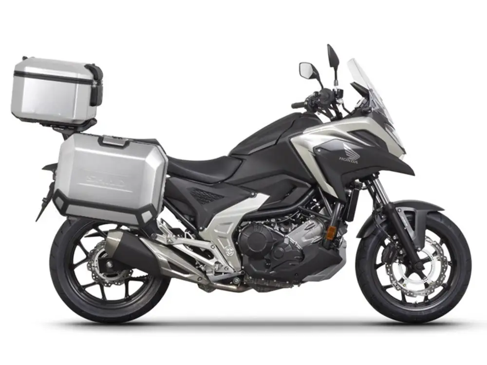 Nejprodávanější Kompletní sada hliníkových kufrů SHAD TERRA, 48L topcase 47L/47L boční kufry, včetně montážní sady a plotny SHAD HONDA NC 750 X 2021-