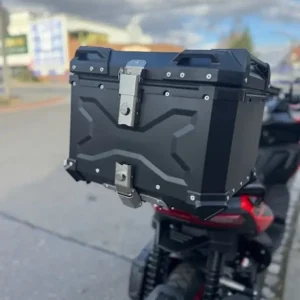 Sleva Hliníkový kufr DB 45L X-design černý, plotna + opěrka + síťka na zavazadla zdarma