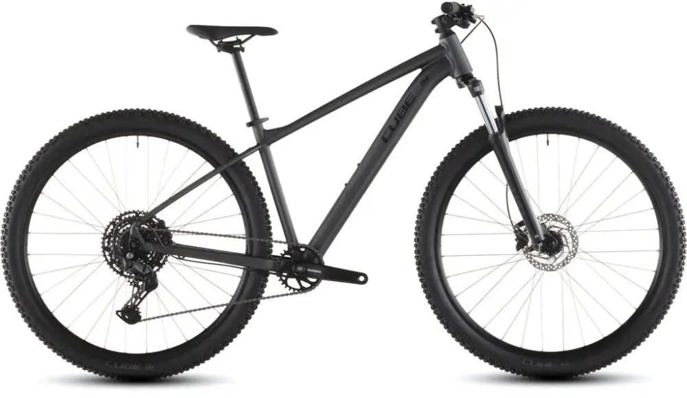 Horské kolo CUBE AIM PRO slateblack´n´black 2026 Pouze Dnes
