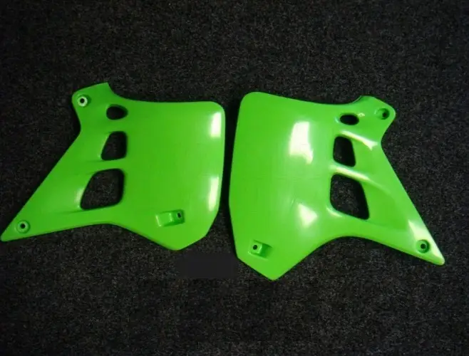 UFO kryty chladiče KAWASAKI KX 250 90-91 barva zelená Akční Cena