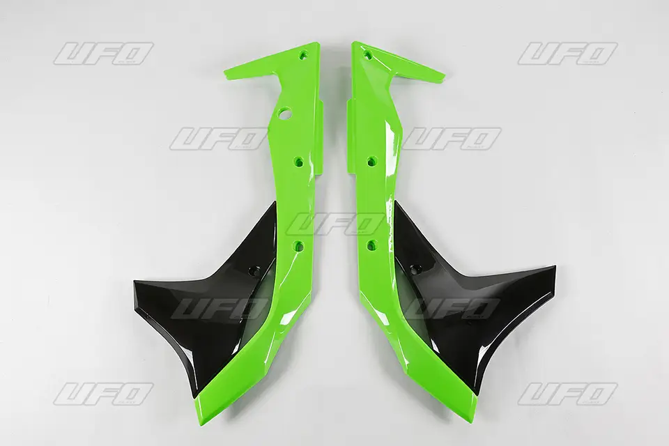 UFO kryty chladiče KAWASAKI KXF 250 17-20 barva OEM (zelená/černá) Must-Have