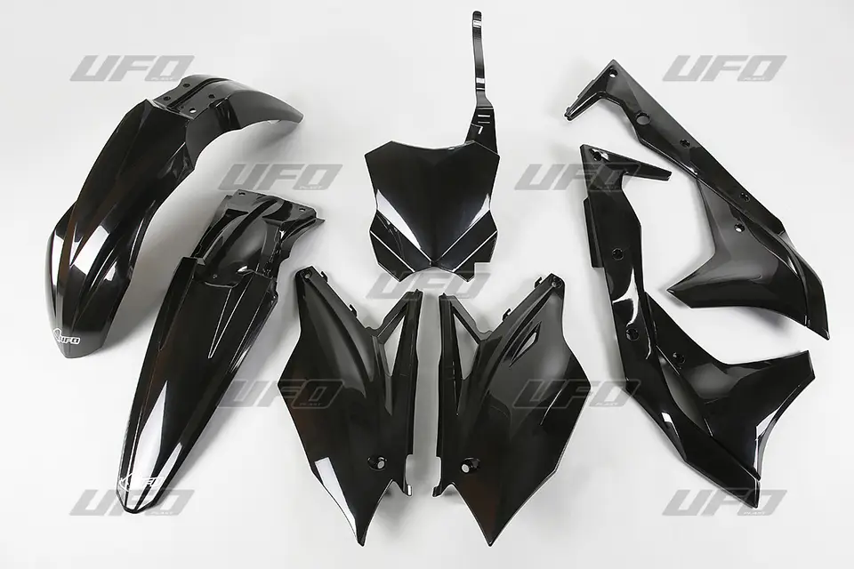 UFO kompletní sada plastů KAWASAKI KXF 250 17 barva černá (KA224E001) Dokud Zásoby Vydrží