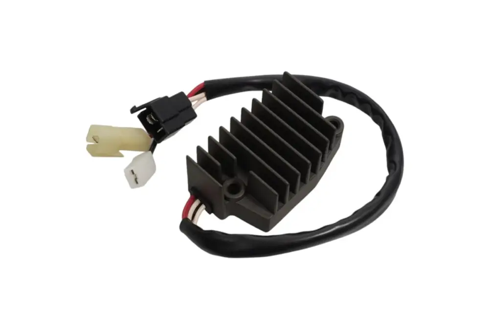 Akční Cena TOURMAX regulátor napětí YAMAHA V-MAX 1200 96-07 (3JP-81960-01) vyrobeno v Japonsku